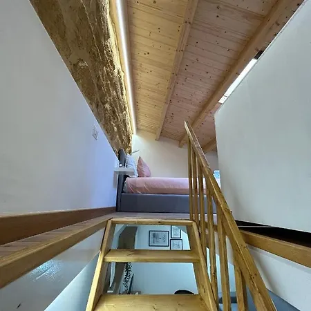 La Formica Apartment *